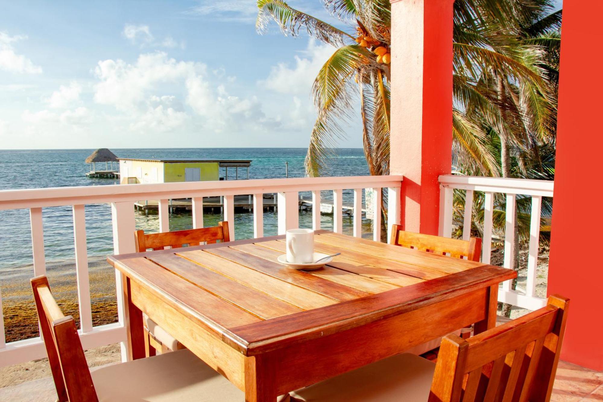 Mayan Princess Hotel San Pedro  Extérieur photo